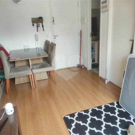 Apartamento à venda com 2 quartos em Sé, São Paulo, SP