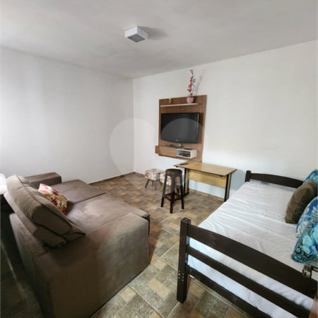 Casa à Venda - Estância Lagoa Dourada, Brotas-SP