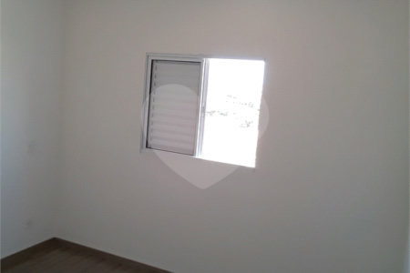 Apartamento com 2 dormitórios.