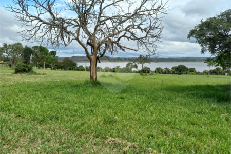 Loteamento Residencial em Condomínio