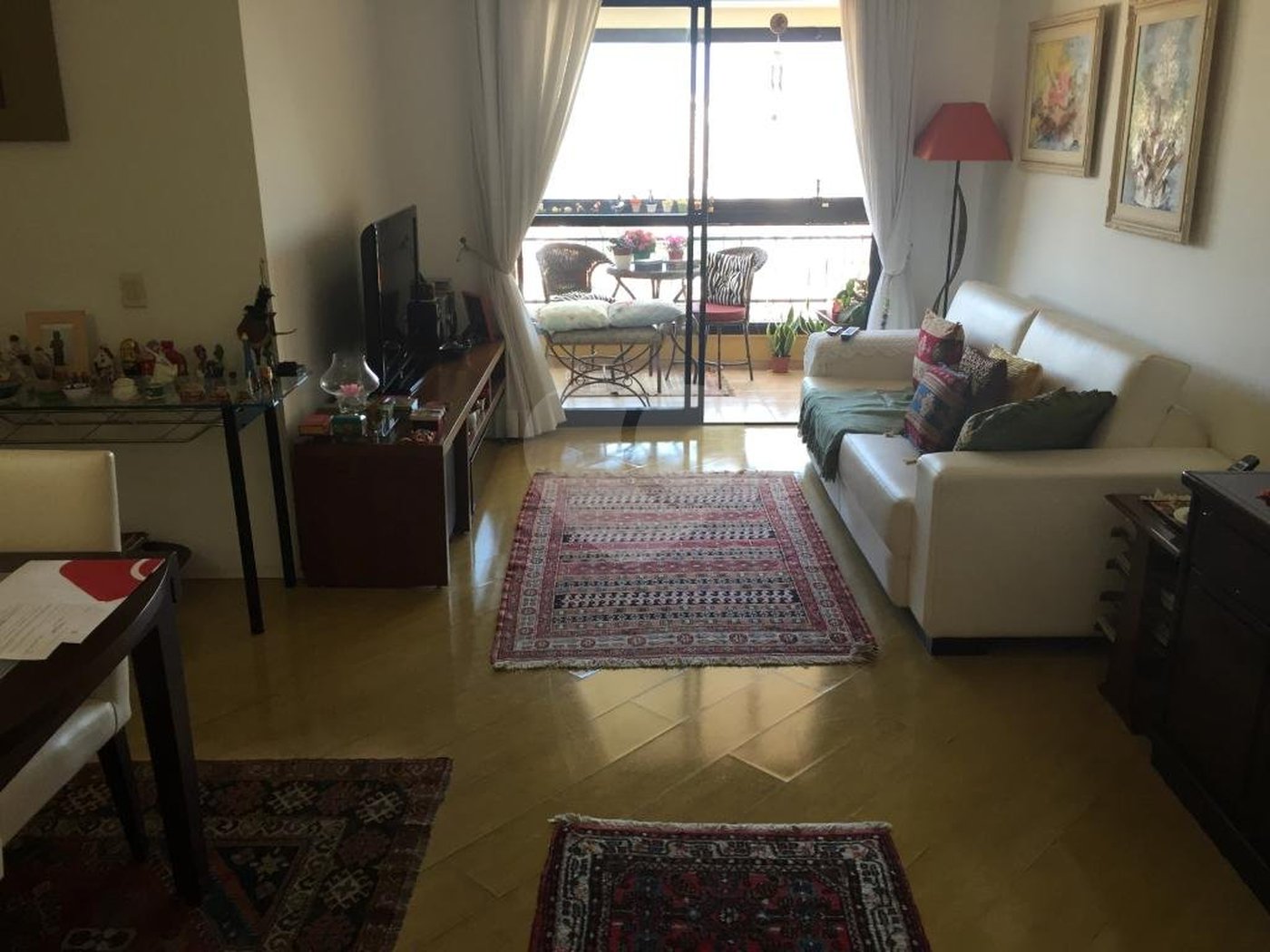 Apartamento com 3 quartos