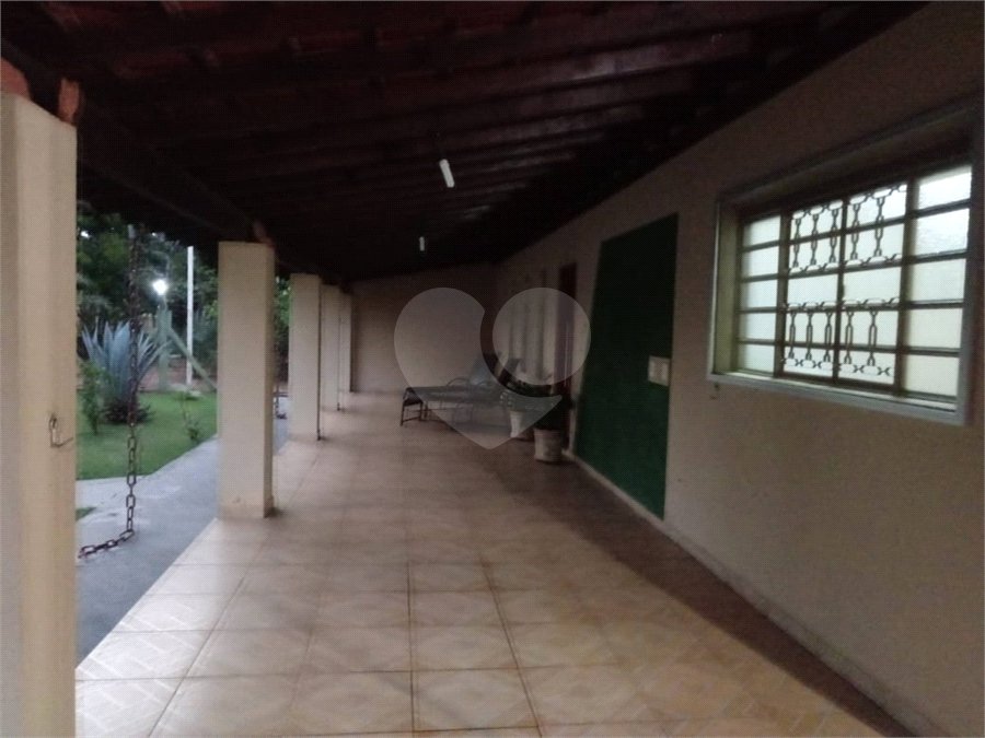 Chácara Balneário do 29 com piscina.