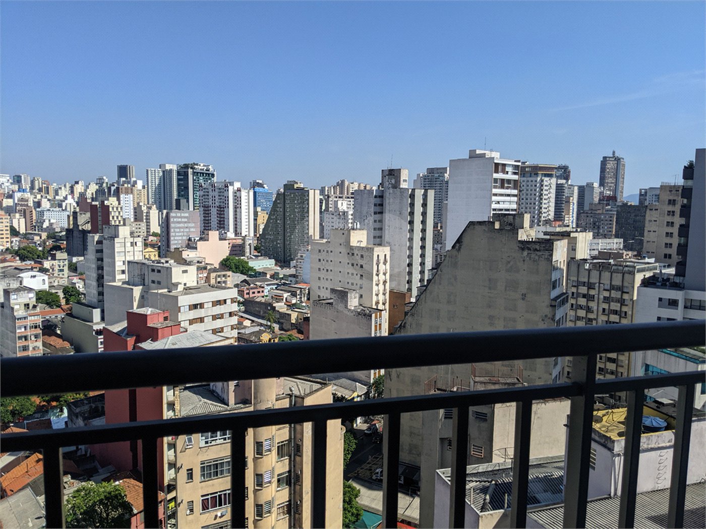 Bela Vista ! Studio novo 2400,00 !