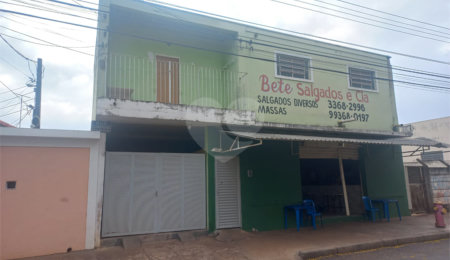 Sobrado à venda com 5 quartos em Vila Izabel, São Carlos, SP