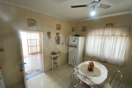 Casa térrea para venda, na Vila Marcelino.
