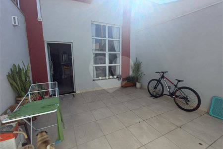 CASA À VENDA – JARDIM VENEZA
