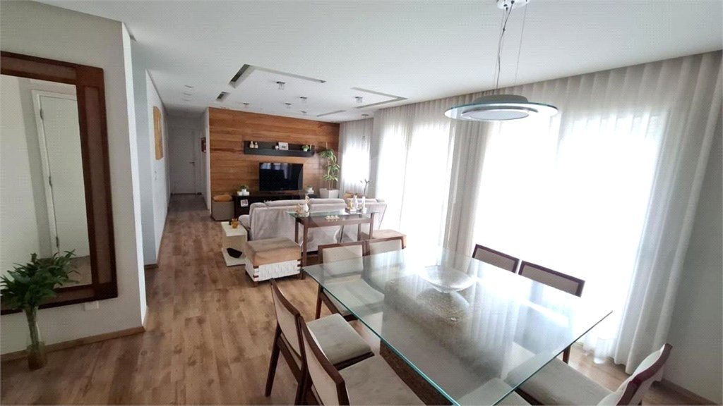 Apartamento a venda no Ipiranga com 3 dormitórios e 2 vagas com 115m² Aceita e estuda Permuta.