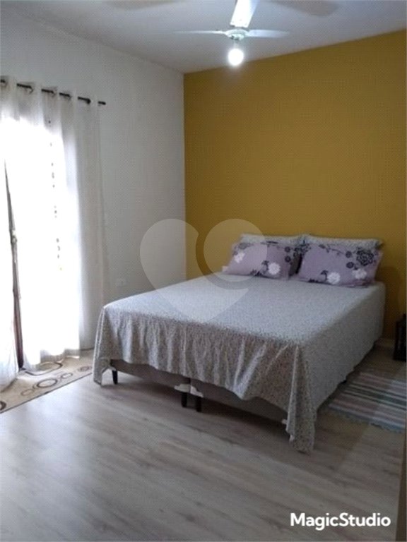 Sobrado com 246m², 3 quartos, sendo 1 suíte, 7 vagas de garagem, à venda no Jd das Maravilhas, em Santo André