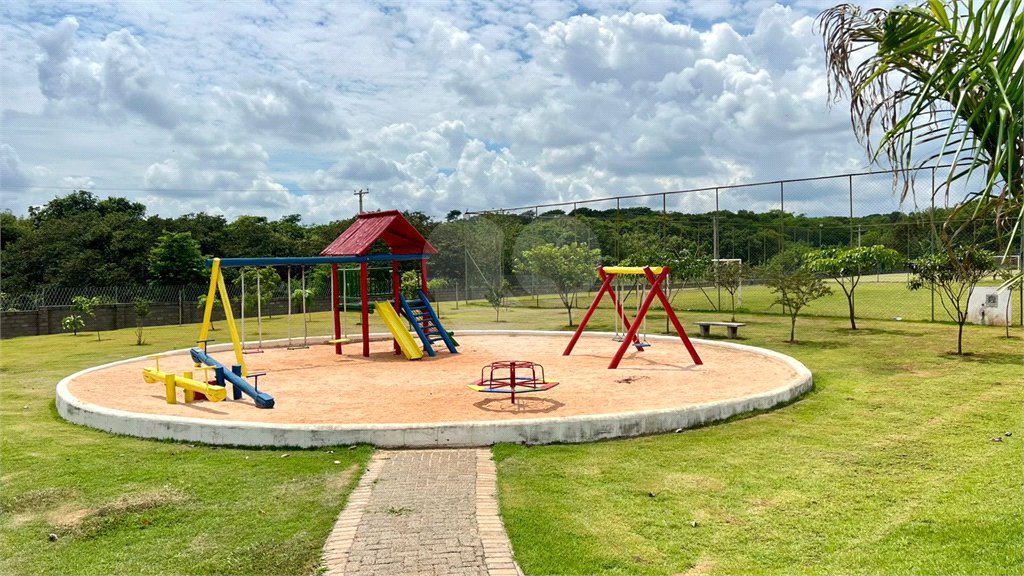 Lote à Venda – Condomínio Recanto do Sabiá