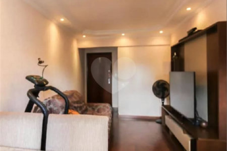 Apartamento á venda - Moema
