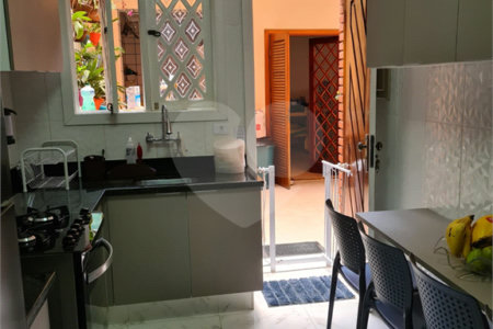 Casa com 3 dorm, 2 suítes, área gourmet, 4 vagas na Mooca