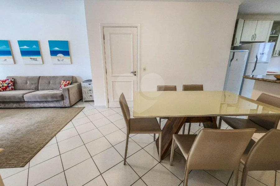 Apartamento à venda com 3 quartos, sendo 2 suítes,  em Riviera de São Lourenço, Bertioga, SP