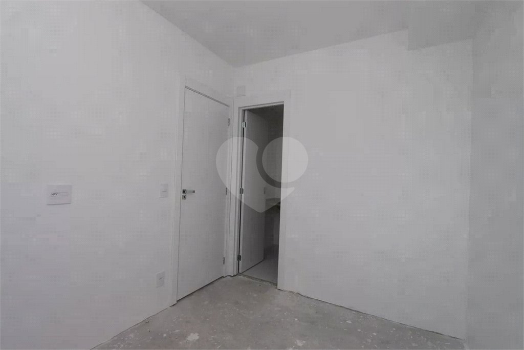 Studio à venda na V.Mariana - 30m2 - 350 metros metrô Paraíso