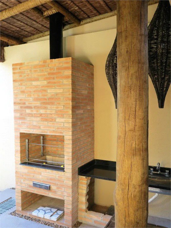 Casa à venda com 4 quartos, sendo 3 suítes,  em Morumbi, São Paulo, SP