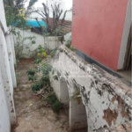 Casa Térrea com 2 dormitórios.