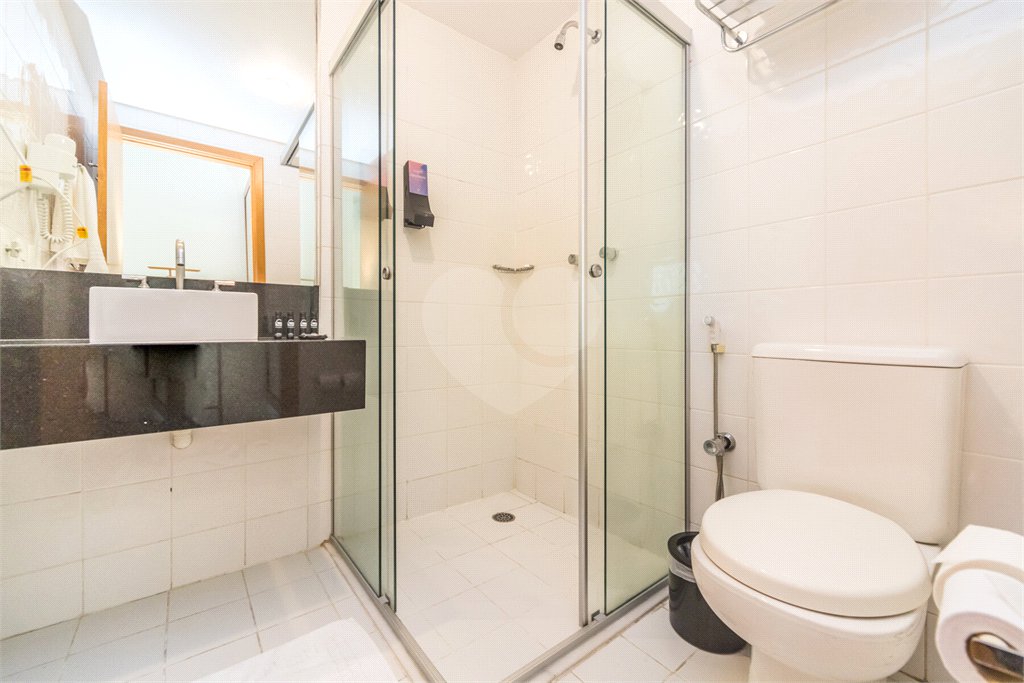 flat com 35m² Rua Apeninos- Vila Mariana