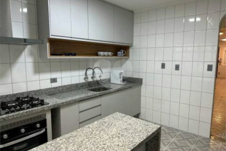 Sobrado á venda - Santo Amaro