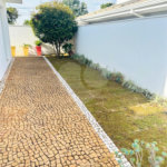 Casa à Venda de 4 dormitórios suítes em São Carlos, no Condomínio Damha I