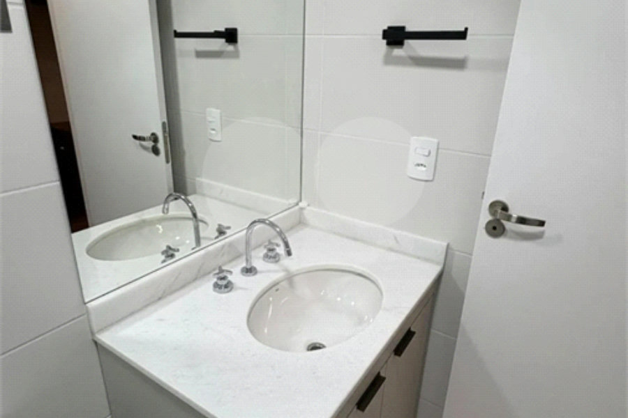 Studio para venda e locação mobiliado em Sumaré.