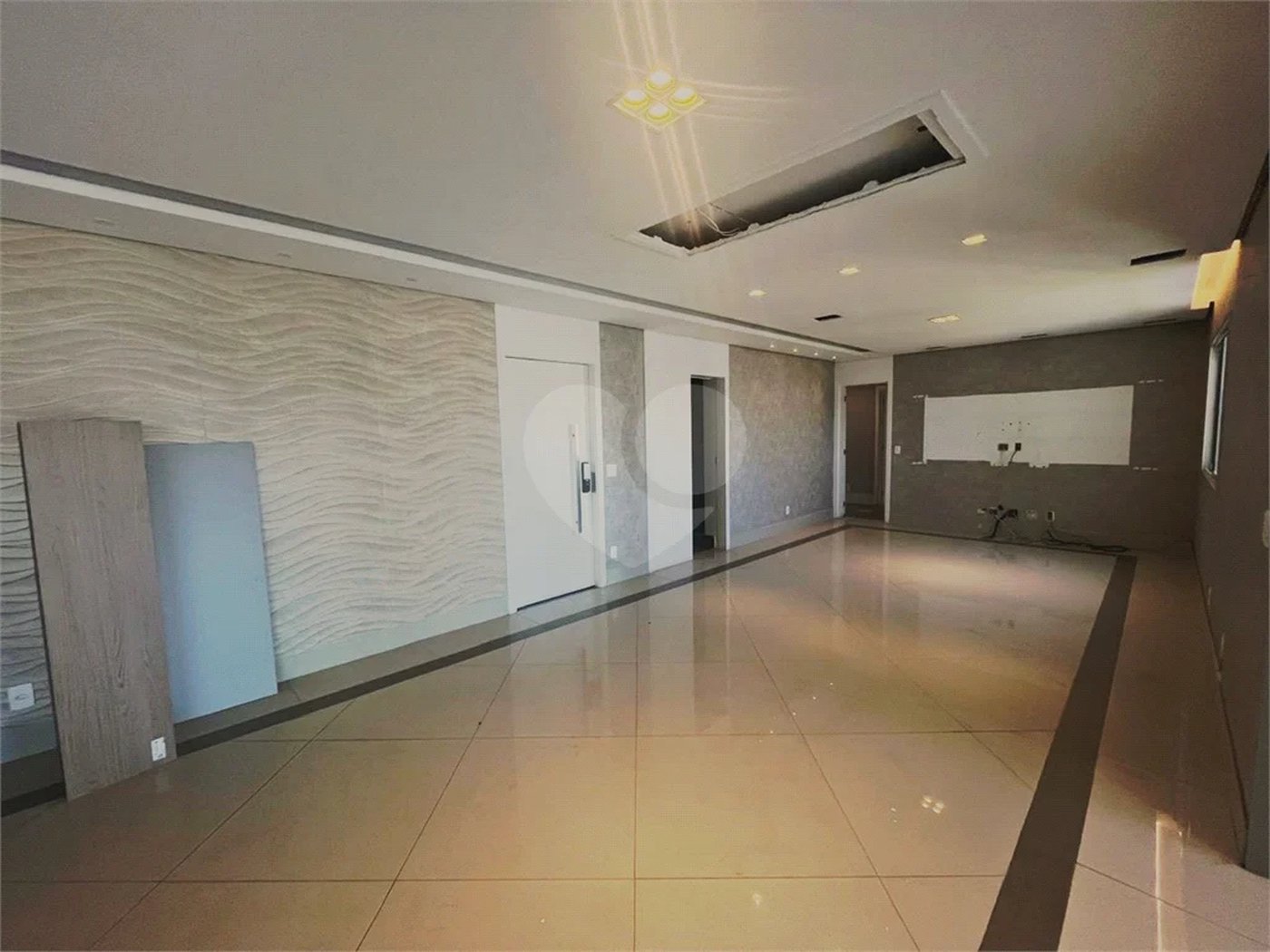 CENTRAL PARK MOOCA – 202 m² | 4 DORMITÓRIOS (3 SUÍTES) | 4 VAGAS FIXAS | VARANDA GOURMET | CONDOMÍNIO CLUBE COMPLETO