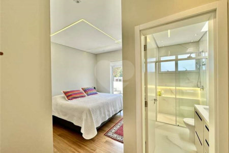 Casa Contemporânea e Mobiliada no Condomínio Palos Verdes – A Essência do Alto Padrão na Granja Viana – 7 suítes, 4 pavimentos com elevador