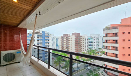 Apartamento à venda com 3 quartos, sendo 1 suíte,  em Riviera de São Lourenço, Bertioga, SP