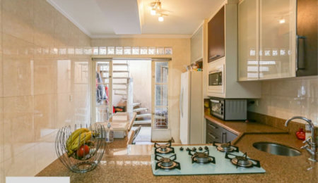 Casa de Vila à venda com 2 quartos em Vila Nova Conceição, São Paulo, SP