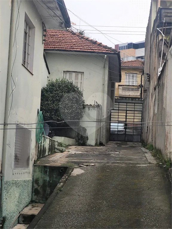 Terreno 500m² – Oportunidade para Construção na Mooca à 10 Minutos do Metrô Bresser Mooca