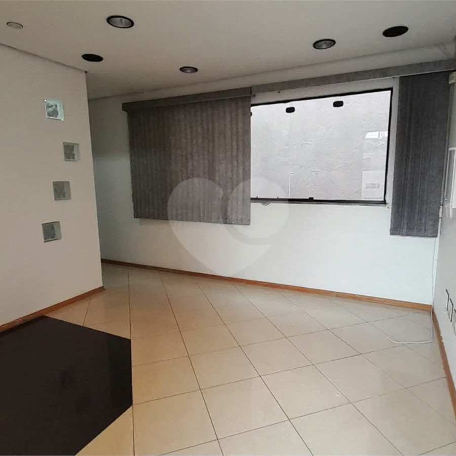 **SALA COMERCIAL DE 80 M² NO BAETA NEVES | EXCELENTE CUSTO-BENEFÍCIO E LOCALIZAÇÃO ESTRATÉGICA**