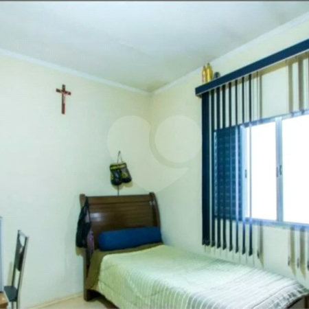 Casa com 172m² , 3 dormitórios , sendo 1 suíte , 2 vagas , à venda no Jardim Alvorada em Santo André.