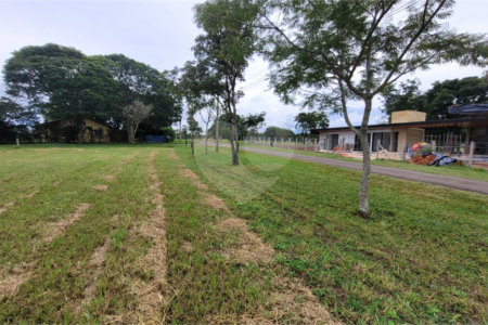Loteamento Residencial no Condomínio Vila Pinhal do Broa