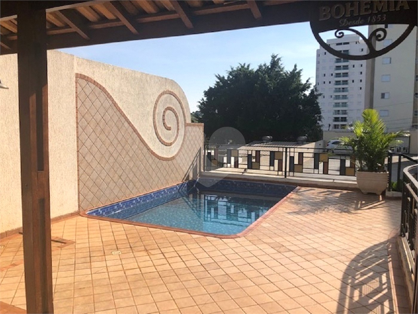 Apartamento no Condomínio Residencial Piet Mondrian.