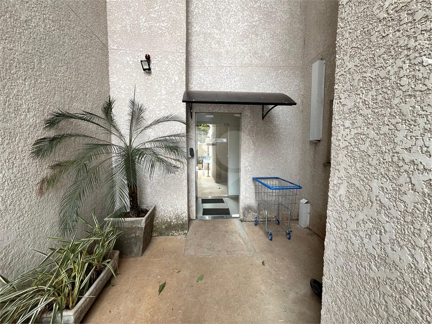 Apartamento com suíte na Vila Prado
