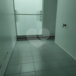 Sala Comercial na Prestigiada Alameda Lucas Nogueira Garcez