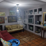Casa à venda na Vila Mariana de 300 metros quadrados, com 3 dormitórios, 1 suíte e 2 vagas.