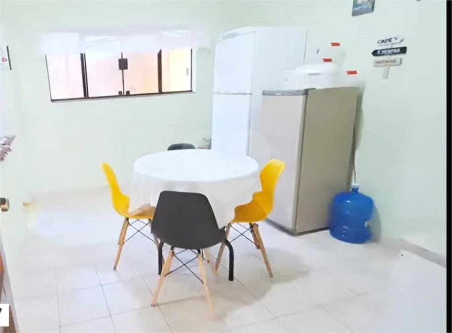 Belíssima casa com 04 dormitórios em Itanhaém