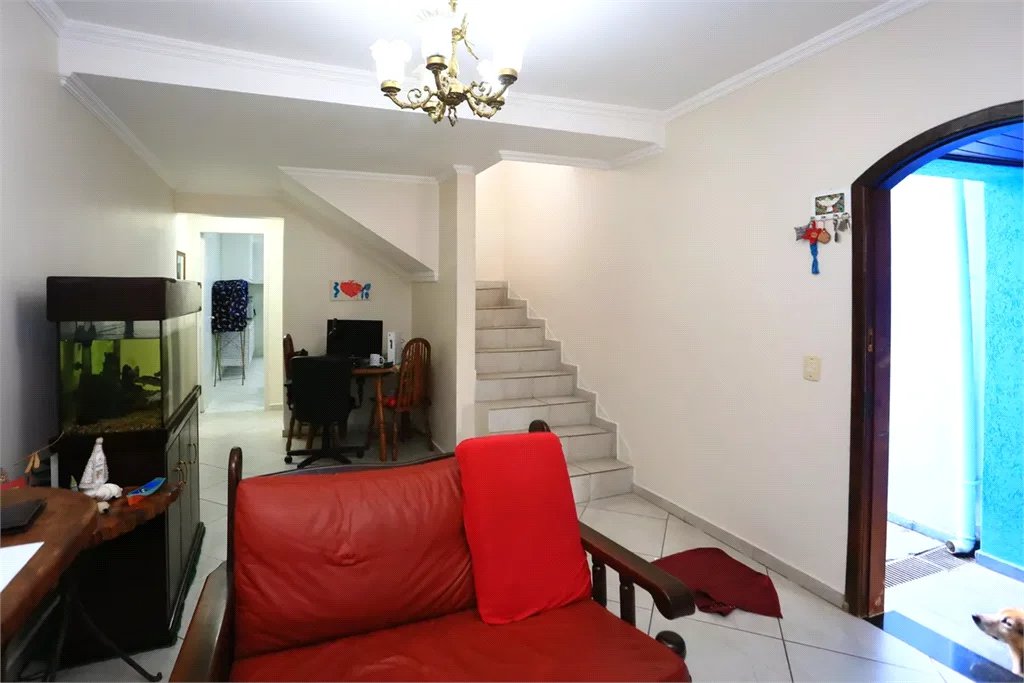 Sobrado à venda com 4 quartos, sendo 1 suíte,  em Vila Sônia, São Paulo, SP