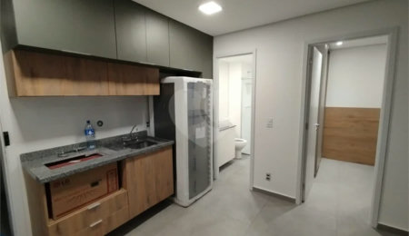 Apartamento para alugar com 1 quarto em Santo Amaro, São Paulo, SP
