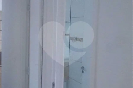 APARTAMENTO NO CONDOMINIO ÁRCÁDIA - 80 M / 2 DORMS COM 1 SUITE / 2 VAGAS