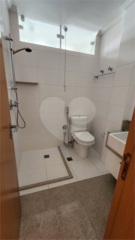 Apartamento no Condomínio Edifício Manaus em Ribeirão Preto para Venda