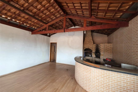 Venda de Sobrado Jardim Medeiros Prolongamento.