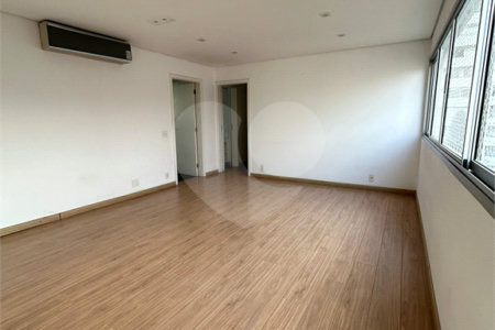 Apartamento de 110m² à venda no bairro Santa Cecília - Agende já a sua visita!