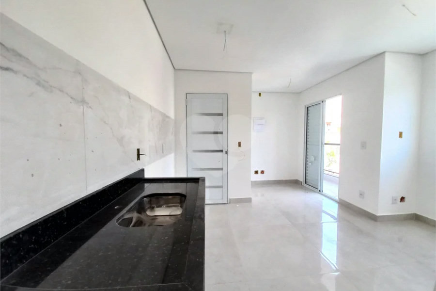 APARTAMENTO À VENDA- 01 DORMITÓRIO COM QUINTAL - 01 VAGA MOTO COM SACADA