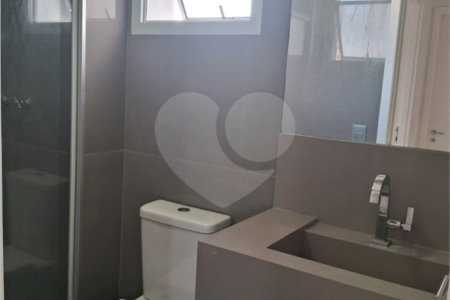 Apartamento a venda ao lado do Metro Ipiranga