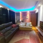 Sobrado com 224m² , 3 dormitórios , sendo 2 suítes , 3 vagas de garagem , 7 banheiros , à venda na Vila Scarpelli em Santo André.