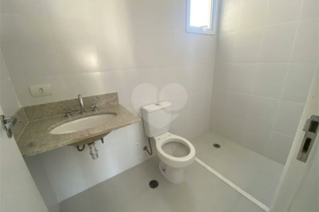 Apartamento à venda na Saúde, 65m² com 2 dormitórios, 1 suíte e 1 vaga.