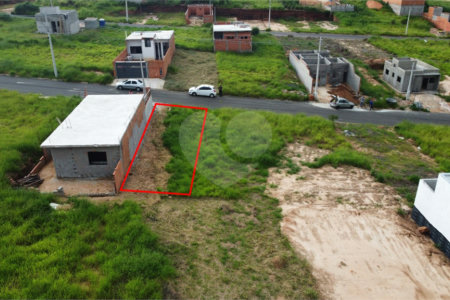 Indaiatuba- Smart City - - Bairro Parque Barnabé - Quadra 25 - Lote 14 - 150,00 ms - Monitoramento 24h, pontos de acesso de Wi-Fi gratuito nas áreas de lazer e totem de energia para os moradores carregarem seus smartphones. Todas essas facilidades estão presentes no primeiro bairro inteligente