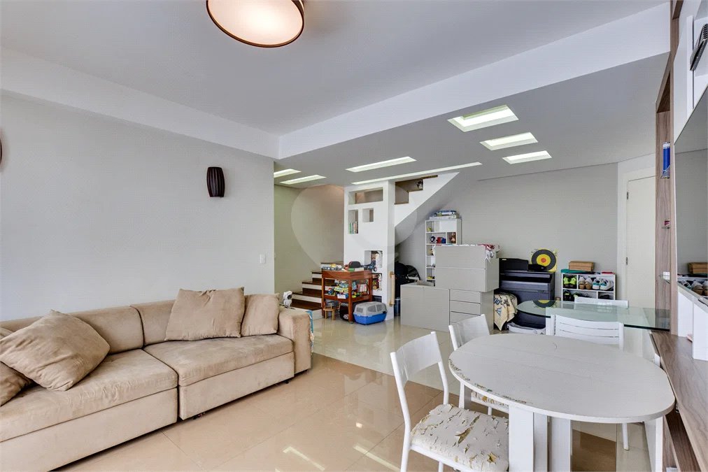 Casa à venda com 2 quartos, sendo 1 suíte, no condomínio Terrara Townhouses, São Paulo - SP