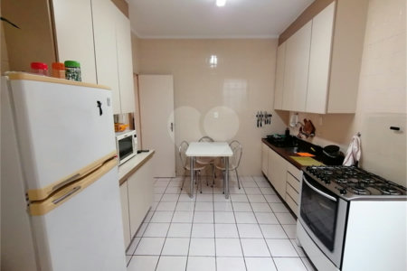 APARTAMENTO COBERTURA Á VENDA COM 200m2 ÍCONE NA BELA VISTA
