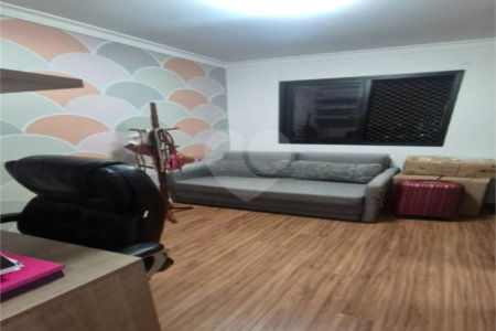 Apartamento com 69m² à venda na Moóca, 3 dormitórios, 1 suíte, 2 vagas, andar alto com vista livre, lazer completo